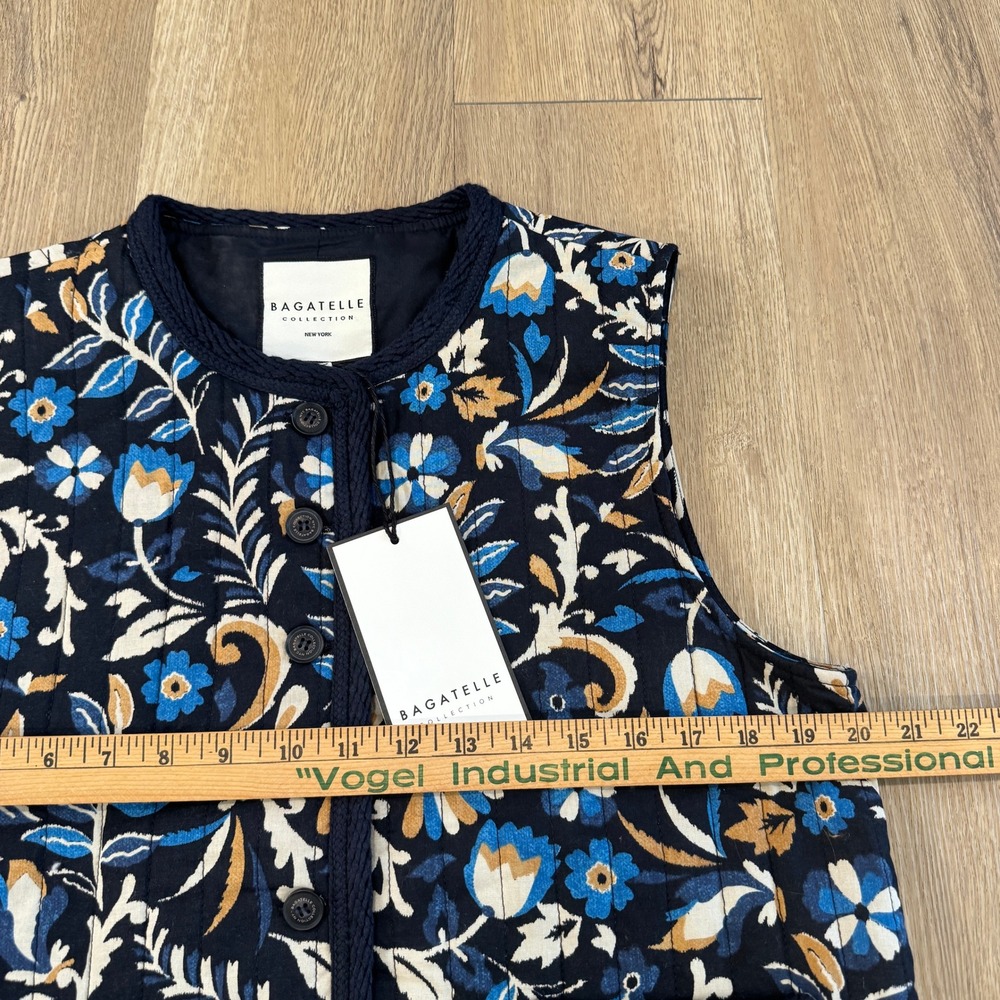 Bagatelle Collection New York Quilted Floral Print Vest Women's Size Medium NWT - Picture 4 of 6